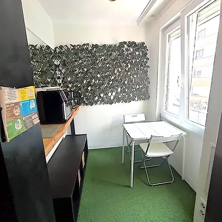 625b 4 Pumarin Apartment